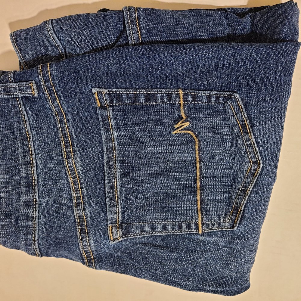 MAURICES SKINNY JEANS 14W REG